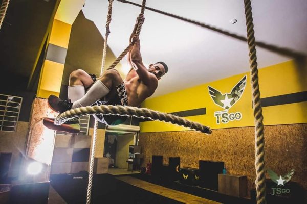 Rope climb em corda de sisal