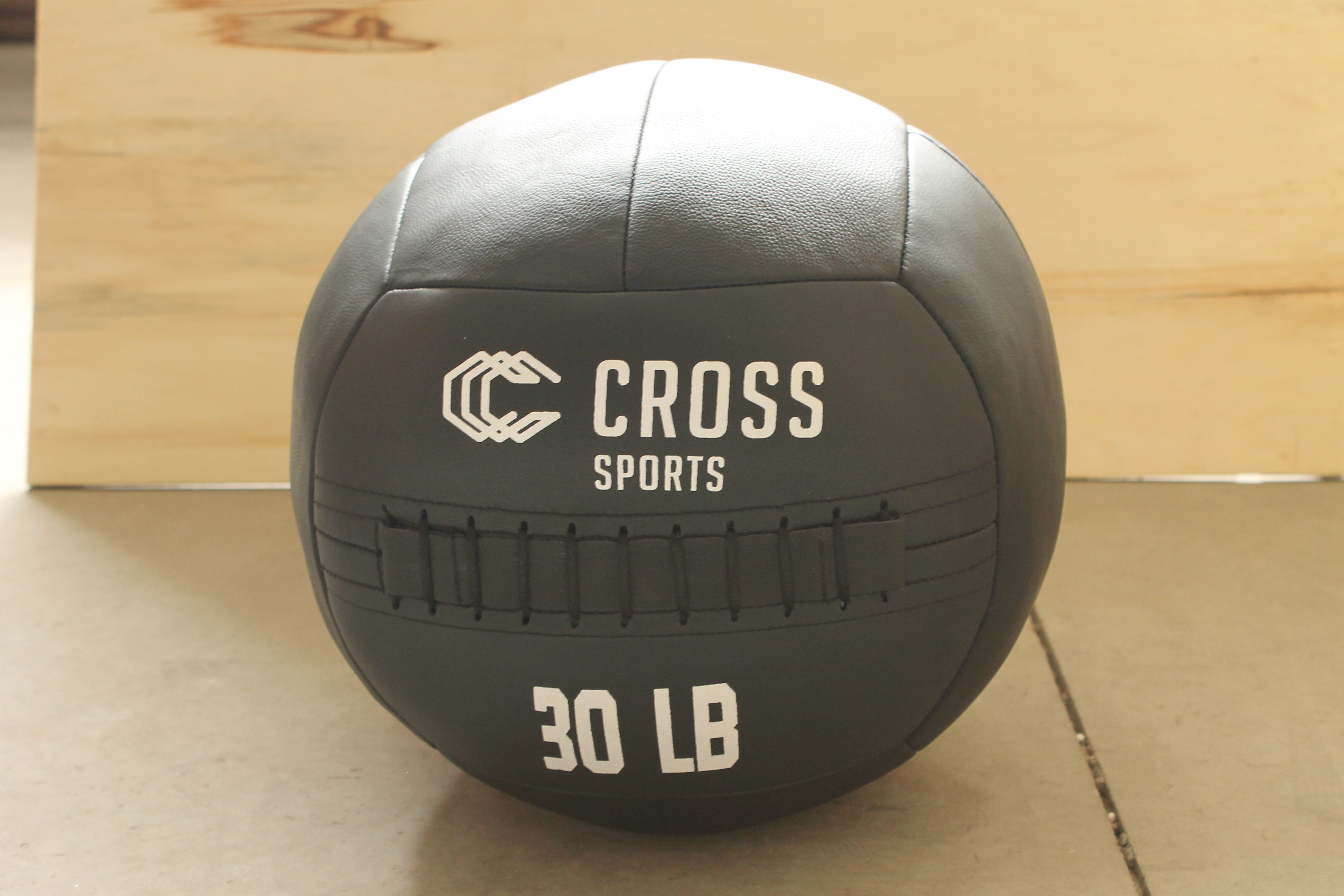 Wall Ball CrossFit 30 Lb Cross Sports Equipamentos para CrossFit